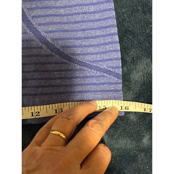 Lululemon Racer Back Tank Top‎ Women's Size 6 (Q15) - Picture 6 of 7